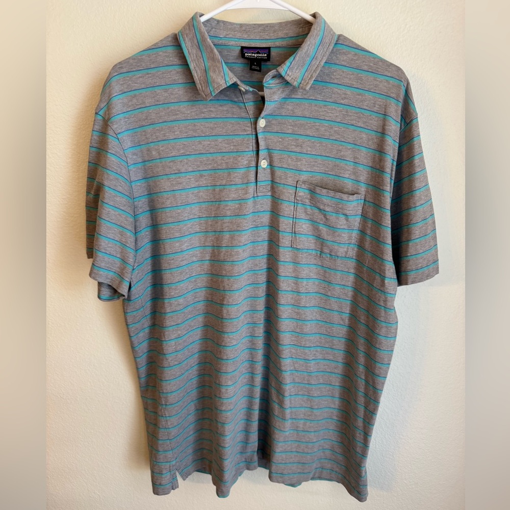Patagonia Men's Gray and Blue Striped Polo - Large